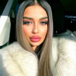 Call girl Melaniya offers escort services as VIP escort in Dubai