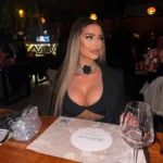 Escort girl Melaniya works in elite escort sphere in Dubai